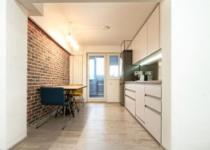 apartament comunist amenajare bucatarie mica